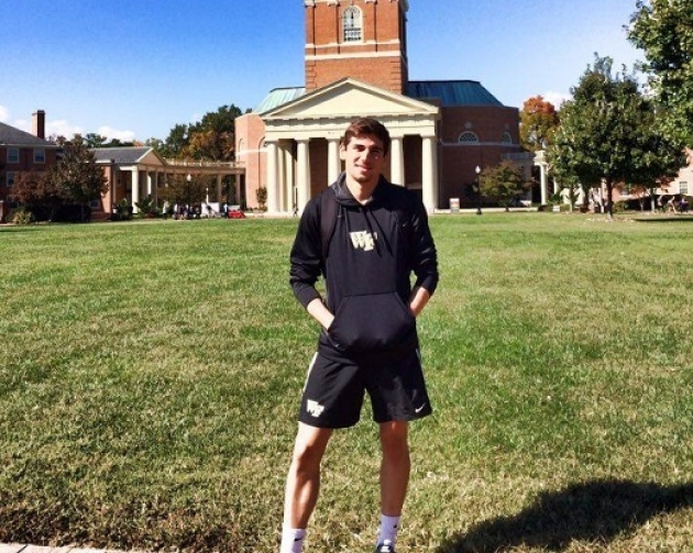 &Omicron; &Alpha;&gamma;&gamma;&epsilon;&lambda;&omicron;&sigmaf; &Beta;&alpha;&sigma;&iota;&lambda;&epsilon;ί&omicron;&upsilon; &pi;&rho;&omicron;&sigma;&alpha;&rho;&mu;ό&sigma;&tau;&eta;&kappa;&epsilon; &kappa;&alpha;&iota; &epsilon;ί&nu;&alpha;&iota; έ&tau;&omicron;&iota;&mu;&omicron;&sigmaf; &gamma;&iota;&alpha; &tau;&iota;&sigmaf; &nu;έ&epsilon;&sigmaf; &pi;&rho;&omicron;&kappa;&lambda;ή&sigma;&epsilon;&iota;&sigmaf;