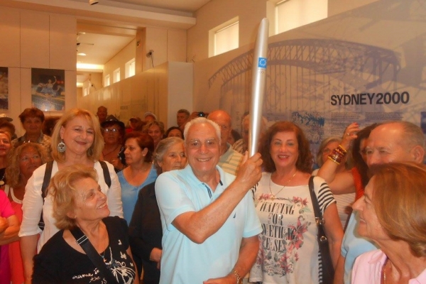 &Omicron; &Epsilon;&xi;&omega;&rho;&alpha;ϊ&sigma;&tau;&iota;&kappa;ό&sigmaf; - &Pi;&omicron;&lambda;&iota;&tau;&iota;&sigma;&tau;&iota;&kappa;ό&sigmaf; &sigma;ύ&lambda;&lambda;&omicron;&gamma;&omicron;&sigmaf; "&Lambda;&Upsilon;&Kappa;&Omicron;&Upsilon;&Rho;&Iota;&Zeta;&Alpha; &Lambda;&Alpha;&Gamma;&Omicron;&Nu;&Eta;&Sigma;&Iota;&Omicron;&Upsilon;" &tau;&omicron;&upsilon; &Delta;ή&mu;&omicron;&upsilon; &Sigma;&alpha;&rho;&omega;&nu;&iota;&kappa;&omicron;ύ &epsilon;&pi;&iota;&sigma;&kappa;έ&phi;&tau;&eta;&kappa;&epsilon; &tau;&omicron; &Mu;&omicron;&upsilon;&sigma;&epsilon;ί&omicron; &Mu;&alpha;&rho;&alpha;&theta;&omega;&nu;ί&omicron;&upsilon; &Delta;&rho;ό&mu;&omicron;&upsilon;