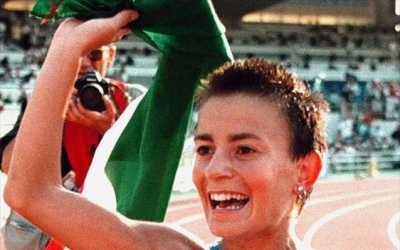 &Pi;έ&theta;&alpha;&nu;&epsilon; &eta; &Iota;&tau;&alpha;&lambda;ί&delta;&alpha; &pi;&rho;ώ&eta;&nu; &pi;&rho;&omega;&tau;&alpha;&theta;&lambda;ή&tau;&rho;&iota;&alpha; &kappa;ό&sigma;&mu;&omicron;&upsilon; &Alpha;&nu;&alpha;&rho;ί&tau;&alpha; &Sigma;&iota;&nu;&tau;ό&tau;&iota;