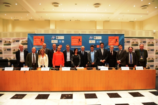 &laquo;&Zeta;ή&sigma;&tau;&epsilon; &tau;&eta;&nu; &epsilon;&mu;&pi;&epsilon;&iota;&rho;ί&alpha; &tau;&omicron;&upsilon; &Eta;&mu;&iota;-&Mu;&alpha;&rho;&alpha;&theta;&omega;&nu;ί&omicron;&upsilon; &tau;&eta;&sigmaf; &Alpha;&theta;ή&nu;&alpha;&sigmaf;&raquo;. &Upsilon;&pi;ά&rho;&chi;&omicron;&upsilon;&nu; &alpha;&kappa;ό&mu;&eta; &kappa;&epsilon;&nu;έ&sigmaf; &theta;έ&sigma;&epsilon;&iota;&sigmaf;