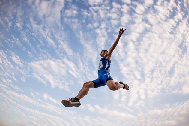 &Tau;&iota;&phi;&lambda;ί&delta;&alpha; 2016: &Sigma;&tau;&eta;&nu; &pi;έ&mu;&pi;&tau;&eta; &theta;έ&sigma;&eta; &tau;&omicron;&upsilon; &pi;ί&nu;&alpha;&kappa;&alpha; &tau;&omega;&nu; &mu;&epsilon;&tau;&alpha;&lambda;&lambda;ί&omega;&nu; &eta; &Epsilon;&lambda;&lambda;ά&delta;&alpha; &mu;&epsilon; &mu;ί&alpha; &sigma;&pi;&omicron;&upsilon;&delta;&alpha;ί&alpha; &phi;&omicron;&upsilon;&rho;&nu;&iota;ά &alpha;&theta;&lambda;&eta;&tau;ώ&nu;