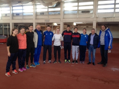 &Omicron;&iota; &Kappa;&epsilon;&rho;&kappa;&upsilon;&rho;&alpha;ί&omicron;&iota; &alpha;&theta;&lambda;&eta;&tau;έ&sigmaf; &mu;&iota;&lambda;&omicron;ύ&nu; &gamma;&iota;&alpha; &tau;&omicron;&upsilon;&sigmaf; &mu;&epsilon;&lambda;&lambda;&omicron;&nu;&tau;&iota;&kappa;&omicron;ύ&sigmaf; &tau;&omicron;&upsilon;&sigmaf; &sigma;&tau;ό&chi;&omicron;&upsilon;&sigmaf; (&Beta;&Iota;&Nu;&Tau;&Epsilon;&Omicron;)