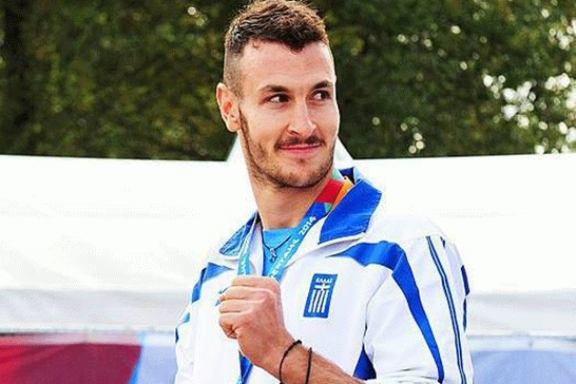 &Omicron; &Pi;&rho;&omega;&tau;&alpha;&theta;&lambda;&eta;&tau;ή&sigmaf; &Epsilon;&upsilon;&rho;ώ&pi;&eta;&sigmaf; &Gamma;&iota;ώ&rho;&gamma;&omicron;&sigmaf; &Kappa;&omega;&sigma;&tau;ά&kappa;&eta;&sigmaf; &sigma;&tau;&omicron; LoveRun!