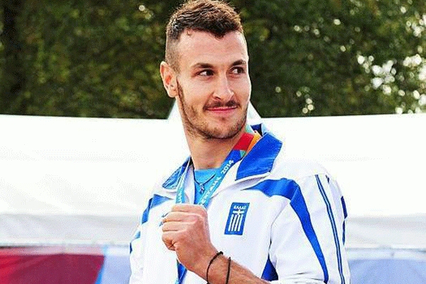 &Omicron; &Pi;&rho;&omega;&tau;&alpha;&theta;&lambda;&eta;&tau;ή&sigmaf; &Epsilon;&upsilon;&rho;ώ&pi;&eta;&sigmaf; &Gamma;&iota;ώ&rho;&gamma;&omicron;&sigmaf; &Kappa;&omega;&sigma;&tau;ά&kappa;&eta;&sigmaf; &sigma;&tau;&omicron; LoveRun!