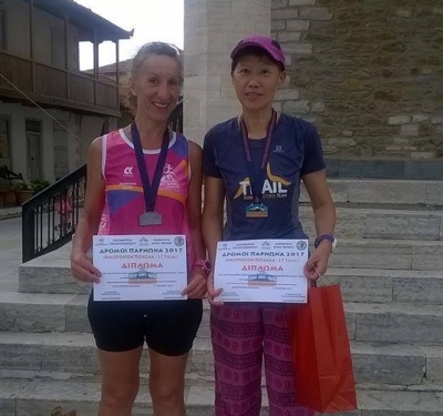 &Delta;&Epsilon;&Lambda;&Tau;&Iota;&Omicron; &Tau;&Upsilon;&Pi;&Omicron;&Upsilon; - &Sigma;&upsilon;&mu;&mu;&epsilon;&tau;&omicron;&chi;έ&sigmaf; Sky Women running Team &sigma;&tau;&omicron; &Eta;&mu;&iota;&kappa;&rho;ό&nu;&iota;&omicron; &Pi;έ&rho;&alpha;&sigma;&mu;&alpha;