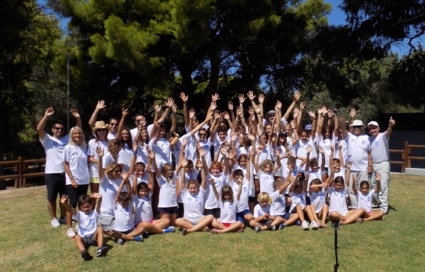 &Delta;&Epsilon;&Lambda;&Tau;&Iota;&Omicron; &Tau;&Upsilon;&Pi;&Omicron;&Upsilon; - &Tau;&omicron; &pi;&alpha;&iota;&delta;&iota;&kappa;ό &kappa;&alpha;&mu;&pi; &tau;&rho;&iota;ά&theta;&lambda;&omicron;&upsilon; &sigma;&tau;&omicron; &Lambda;&omicron;&upsilon;&tau;&rho;ά&kappa;&iota; έ&gamma;&iota;&nu;&epsilon; &theta;&epsilon;&sigma;&mu;ό&sigmaf;!