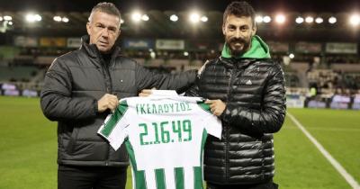 &Eta; &Pi;&Alpha;&Epsilon; &Pi;&alpha;&nu;&alpha;&theta;&eta;&nu;&alpha;ϊ&kappa;ό&sigmaf; &beta;&rho;ά&beta;&epsilon;&upsilon;&sigma;&epsilon; &tau;&omicron;&nu; &Kappa;ώ&sigma;&tau;&alpha; &Gamma;&kappa;&epsilon;&lambda;&alpha;&omicron;ύ&zeta;&omicron; &gamma;&iota;&alpha; &tau;&eta; &nu;ί&kappa;&eta; &kappa;&alpha;&iota; &tau;&omicron; &rho;&epsilon;&kappa;ό&rho; &tau;&omicron;&upsilon; &sigma;&tau;&omicron;&nu; &Mu;&alpha;&rho;&alpha;&theta;ώ&nu;&iota;&omicron; &tau;&eta;&sigmaf; &Alpha;&theta;ή&nu;&alpha;&sigmaf;