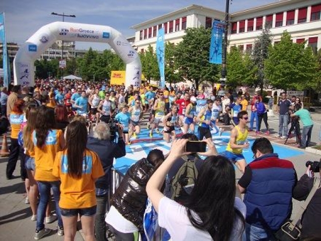 Run Greece &Iota;&omega;ά&nu;&nu;&iota;&nu;&alpha; &Mu;&epsilon; ί&delta;&iota;&alpha; &delta;&iota;&alpha;&delta;&rho;&omicron;&mu;ή &pi;&rho;&omicron;&sigmaf; &tau;&eta;&nu; &epsilon;&pi;&iota;&tau;&upsilon;&chi;ί&alpha;