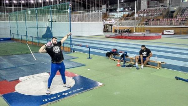 &Pi;&rho;&omicron;&epsilon;&tau;&omicron;&iota;&mu;&alpha;&sigma;ί&alpha; &kappa;&alpha;&iota; &alpha;&gamma;ώ&nu;&alpha;&sigmaf; &gamma;&iota;&alpha; &tau;&omicron;&upsilon;&sigmaf; &Sigma;&kappa;&alpha;&rho;&beta;έ&lambda;&eta; &kappa;&alpha;&iota; &Zeta;ώ&tau;&omicron; &sigma;&tau;&omicron; &Lambda;&omicron;&upsilon;&xi;&epsilon;&mu;&beta;&omicron;ύ&rho;&gamma;&omicron;