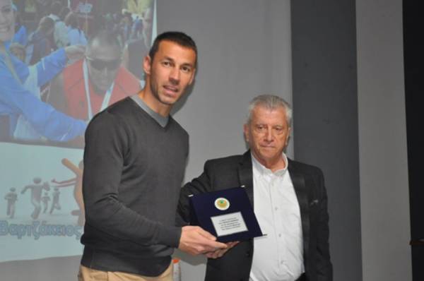 &Delta;&Epsilon;&Lambda;&Tau;&Iota;&Omicron; &Tau;&Upsilon;&Pi;&Omicron;&Upsilon; - &Epsilon;&kappa;&delta;ή&lambda;&omega;&sigma;&eta; &kappa;&omicron;&pi;ή&sigmaf; &pi;ί&tau;&alpha;&sigmaf; &kappa;&alpha;&iota; &beta;&rho;&alpha;&beta;&epsilon;ύ&sigma;&epsilon;&iota;&sigmaf; &tau;&omicron;&upsilon; &Sigma;&Alpha;&Phi;&Alpha;&Nu;&Sigma;