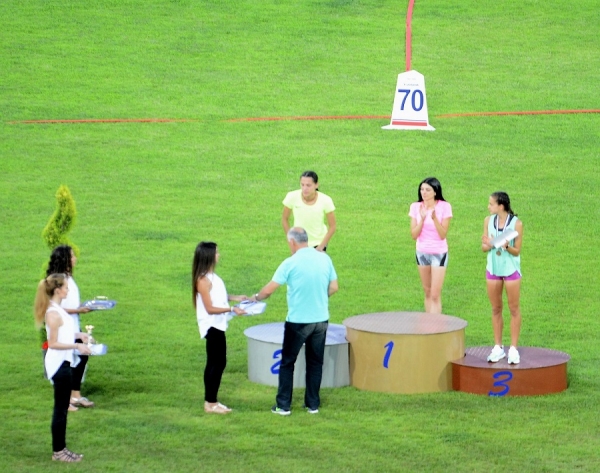 &Chi;&alpha;&lambda;&alpha;&rho;έ&sigmaf; &epsilon;&mu;&phi;&alpha;&nu;ί&sigma;&epsilon;&iota;&sigmaf; &gamma;&iota;&alpha; &tau;&omicron;&upsilon;&sigmaf; &alpha;&theta;&lambda;&eta;&tau;έ&sigmaf; &mu;&alpha;&sigmaf; &sigma;&tau;&omicron; &Alpha;&nu;&zeta;&epsilon;&rho;