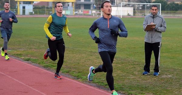 &Delta;&iota;&alpha;&delta;&iota;&kappa;&tau;&upsilon;&alpha;&kappa;ό &Delta;&iota;&alpha; &delta;&rho;&alpha;&sigma;&tau;&iota;&kappa;ό &Sigma;&epsilon;&mu;&iota;&nu;ά&rho;&iota;&omicron; &laquo;&Eta; &epsilon;&pi;ί&delta;&rho;&alpha;&sigma;&eta; &tau;&eta;&sigmaf; &Kappa;&alpha;&phi;&epsilon;ΐ&nu;&eta;&sigmaf; &sigma;&tau;&eta;&nu; &Alpha;&pi;ό&delta;&omicron;&sigma;&eta; &tau;&omega;&nu; &alpha;&theta;&lambda;&eta;&tau;ώ&nu;/ -&tau;&rho;&iota;ώ&nu; &Tau;&rho;&iota;ά&theta;&lambda;&omicron;&upsilon; &kappa;&alpha;&iota; &tau;&omega;&nu; &alpha;&theta;&lambda;&eta;&tau;ώ&nu; &alpha;&nu;&tau;&omicron;&chi;ή&sigmaf;