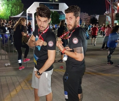 &Delta;&Epsilon;&Lambda;&Tau;&Iota;&Omicron; &Tau;&Upsilon;&Pi;&Omicron;&Upsilon; - &Delta;ύ&omicron; &delta;&rho;&omicron;&mu;&epsilon;ί&sigmaf; &tau;&omicron;&upsilon; &Sigma;&Delta;&Upsilon;&Mu; &sigma;&tau;&omicron; Endomarch Piraeus Night Run/March