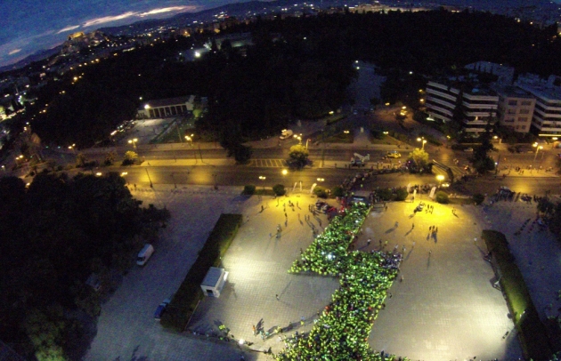 &Delta;&Epsilon;&Lambda;&Tau;&Iota;&Omicron; &Tau;&Upsilon;&Pi;&Omicron;&Upsilon; - &Omicron; &kappa;&epsilon;&rho;&alpha;&upsilon;&nu;ό&sigmaf; &tau;&omicron;&upsilon; Lighting Up Athens &phi;ώ&tau;&iota;&sigma;&epsilon; &tau;&eta;&nu; &Alpha;&theta;ή&nu;&alpha;!