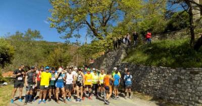 &Alpha;&nu;&alpha;&beta;ά&lambda;&lambda;&epsilon;&tau;&alpha;&iota; &omicron; &Alpha;&gamma;ώ&nu;&alpha;&sigmaf; &Mu;&nu;ή&mu;&eta;&sigmaf; "&Theta;&Epsilon;&Omicron;&Delta;&Omega;&Rho;&Alpha;&Kappa;&Epsilon;&Iota;&Alpha;"