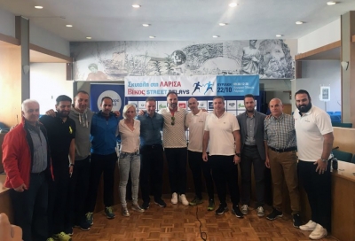 &Delta;&Epsilon;&Lambda;&Tau;&Iota;&Omicron; &Tau;&Upsilon;&Pi;&Omicron;&Upsilon; - &Eta; &Lambda;ά&rho;&iota;&sigma;&alpha; &alpha;&gamma;&kappa;&alpha;&lambda;&iota;ά&zeta;&epsilon;&iota; &tau;&alpha; &Beta;&Iota;&Kappa;&Omicron;&Sigma; STREET RELAYS