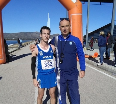 &Omicron; &Gamma;&iota;ά&nu;&nu;&eta;&sigmaf; &Beta;&alpha;ΐ&tau;&sigma;&eta;&sigmaf; &nu;&iota;&kappa;&eta;&tau;ή&sigmaf; &sigma;&tau;&omicron; &Pi;&alpha;&nu;&epsilon;&lambda;&lambda;ή&nu;&iota;&omicron; &Pi;&rho;&omega;&tau;ά&theta;&lambda;&eta;&mu;&alpha; 50&chi;&lambda;&mu; &beta;ά&delta;&eta;&nu;