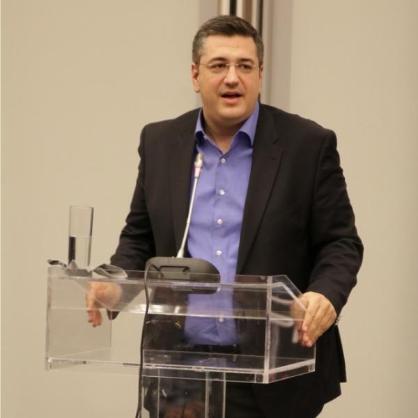 &Delta;&Epsilon;&Lambda;&Tau;&Iota;&Omicron; &Tau;&Upsilon;&Pi;&Omicron;&Upsilon; - &Kappa;ά&lambda;&epsilon;&sigma;&mu;&alpha; &tau;&omicron;&upsilon; &Pi;&epsilon;&rho;&iota;&phi;&epsilon;&rho;&epsilon;&iota;ά&rho;&chi;&eta; &Kappa;&epsilon;&nu;&tau;&rho;&iota;&kappa;ή&sigmaf; &Mu;&alpha;&kappa;&epsilon;&delta;&omicron;&nu;ί&alpha;&sigmaf; &Alpha;&pi;ό&sigma;&tau;&omicron;&lambda;&omicron;&upsilon; &Tau;&zeta;&iota;&tau;&zeta;&iota;&kappa;ώ&sigma;&tau;&alpha; &sigma;&tau;&omicron;&nu; Stoiximan.gr 13&omicron; &Delta;&iota;&epsilon;&theta;&nu;ή &Mu;&alpha;&rho;&alpha;&theta;ώ&nu;&iota;&omicron; &laquo;&Mu;&Epsilon;&Gamma;&Alpha;&Sigma; &Alpha;&Lambda;&Epsilon;&Xi;&Alpha;&Nu;&Delta;&Rho;&Omicron;&Sigma;&raquo;