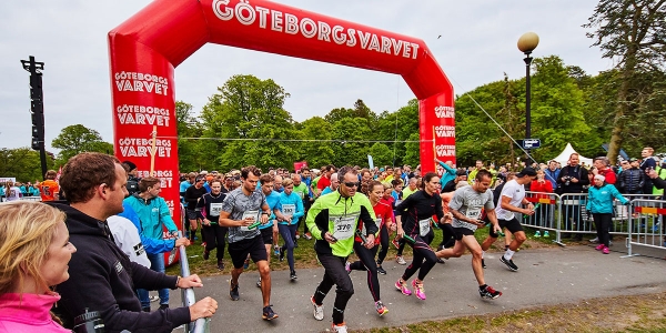 &Sigma;&tau;&omicron;&nu; &Eta;&mu;&iota;&mu;&alpha;&rho;&alpha;&theta;ώ&nu;&iota;&omicron; &tau;&omicron;&upsilon; &Gamma;&kappa;έ&tau;&epsilon;&mu;&pi;&omicron;&rho;&gamma;&kappa; &tau;&omicron; "&Pi;&rho;ά&sigma;&iota;&nu;&omicron; &beta;&rho;&alpha;&beta;&epsilon;ί&omicron;" &tau;&eta;&sigmaf; AIMS