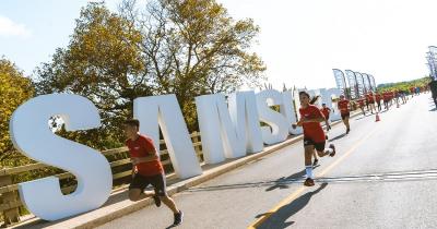 Navarino Challenge 2021: &Eta; &Epsilon;&lambda;&lambda;&eta;&nu;&iota;&kappa;ή &Gamma;&lambda;ώ&sigma;&sigma;&alpha; &epsilon;&nu;ώ&nu;&epsilon;&iota; &mu;έ&sigma;&alpha; &alpha;&pi;ό &tau;&omicron;&nu; &Alpha;&theta;&lambda;&eta;&tau;&iota;&sigma;&mu;ό