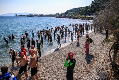 &Delta;&Epsilon;&Lambda;&Tau;&Iota;&Omicron; &Tau;&Upsilon;&Pi;&Omicron;&Upsilon; - &Eta; Ά&nu;&omicron;&iota;&xi;&eta; &gamma;&iota;&alpha; &tau;&omicron; &Epsilon;&lambda;&lambda;&eta;&nu;&iota;&kappa;ό &Tau;&rho;ί&alpha;&theta;&lambda;&omicron; &mu;&pi;ή&kappa;&epsilon; &delta;&upsilon;&nu;&alpha;&mu;&iota;&kappa;ά &epsilon;&nu;&tau;ό&sigmaf; &kappa;&iota; &epsilon;&kappa;&tau;ό&sigmaf; &Epsilon;&lambda;&lambda;ά&delta;&omicron;&sigmaf;