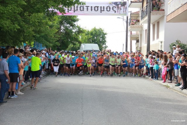 2&omicron;&sigmaf; &alpha;&gamma;ώ&nu;&alpha;&sigmaf; &delta;&rho;ό&mu;&omicron;&upsilon; &Nu;&epsilon;ά&pi;&omicron;&lambda;&eta;&sigmaf;