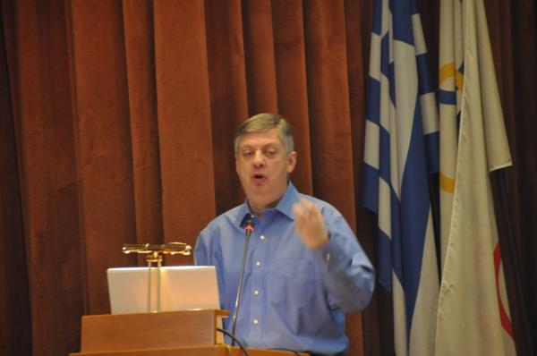 "&Epsilon;ί&mu;&alpha;&sigma;&tau;&epsilon; &alpha;&pi;&omicron;&gamma;&omicron;&eta;&tau;&epsilon;&upsilon;&mu;έ&nu;&omicron;&iota;, &kappa;&alpha;&lambda;&omicron;ύ&mu;&epsilon; &tau;&eta;&nu; &pi;&omicron;&lambda;&iota;&tau;&epsilon;ί&alpha; &nu;&alpha; &pi;&rho;&omicron;&chi;&omega;&rho;ή&sigma;&epsilon;&iota; &sigma;&epsilon; &nu;&omicron;&mu;&omicron;&theta;&epsilon;&tau;&iota;&kappa;έ&sigmaf; &rho;&upsilon;&theta;&mu;ί&sigma;&epsilon;&iota;&sigmaf;"