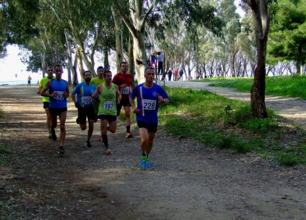 &Delta;&Epsilon;&Lambda;&Tau;&Iota;&Omicron; &Tau;&Upsilon;&Pi;&Omicron;&Upsilon; - &Pi;&rho;&omicron;&kappa;ή&rho;&upsilon;&xi;&eta; &Alpha;&gamma;ώ&nu;&alpha;&sigmaf; &Delta;&rho;ό&mu;&omicron;&upsilon; 5.000&mu; &sigma;&tau;&eta; &mu;&nu;ή&mu;&eta; &tau;&omicron;&upsilon; &Mu;&alpha;&rho;&alpha;&theta;&omega;&nu;&omicron;&delta;&rho;ό&mu;&omicron;&upsilon; &Phi;ά&nu;&eta; &Tau;&sigma;&iota;&mu;&iota;&gamma;&kappa;ά&tau;&omicron;&upsilon;
