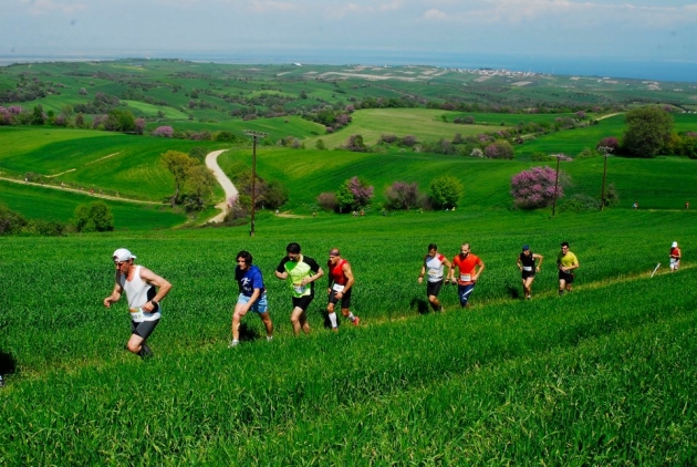 &Delta;&Epsilon;&Lambda;&Tau;&Iota;&Omicron; &Tau;&Upsilon;&Pi;&Omicron;&Upsilon; - Έ&nu;&alpha; &delta;&epsilon;&kappa;&alpha;ή&mu;&epsilon;&rho;&omicron; &gamma;&epsilon;&mu;ά&tau;&omicron; &pi;&rho;&omicron;&epsilon;&tau;&omicron;&iota;&mu;&alpha;&sigma;ί&epsilon;&sigmaf; &kappa;&alpha;&iota; &pi;&omicron;&lambda;&lambda;έ&sigmaf; &epsilon;&kappa;&pi;&lambda;ή&xi;&epsilon;&iota;&sigmaf; &sigma;&chi;&epsilon;&tau;&iota;&kappa;ά &mu;&epsilon; &tau;&omicron; 10&omicron; SMF