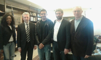 &Omicron; &Epsilon;&mu;&mu;&alpha;&nu;&omicron;&upsilon;ή&lambda; &Kappa;&alpha;&rho;&alpha;&lambda;ή&sigmaf; &sigma;&upsilon;&nu;ά&nu;&tau;&eta;&sigma;&epsilon; &tau;&omicron;&nu; &Upsilon;&phi;&upsilon;&pi;&omicron;&upsilon;&rho;&gamma;ό &Alpha;&theta;&lambda;&eta;&tau;&iota;&sigma;&mu;&omicron;ύ &Sigma;&tau;&alpha;ύ&rho;&omicron; &Kappa;&omicron;&nu;&tau;&omicron;&nu;ή