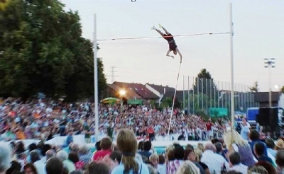 &Kappa;ώ&sigma;&tau;&alpha;&sigmaf; &Phi;&iota;&lambda;&iota;&pi;&pi;ί&delta;&eta;&sigmaf;, &Kappa;&alpha;&tau;&epsilon;&rho;ί&nu;&alpha; &Sigma;&tau;&epsilon;&phi;&alpha;&nu;ί&delta;&eta; &alpha;&gamma;&omega;&nu;ί&zeta;&omicron;&nu;&tau;&alpha;&iota; &alpha;ύ&rho;&iota;&omicron; &sigma;&tau;&eta; &Gamma;&epsilon;&rho;&mu;&alpha;&nu;ί&alpha;