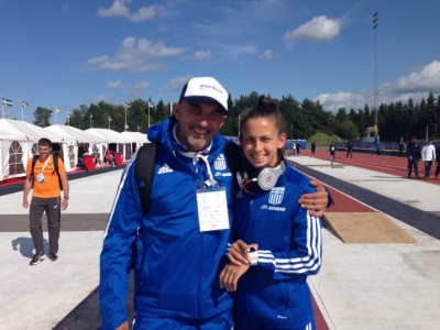 &Epsilon;&sigma;&kappa;&iota;&lambda;&sigma;&tau;&omicron;ύ&nu;&alpha; 2015: &Epsilon;&xi;&alpha;&iota;&rho;&epsilon;&tau;&iota;&kappa;ή &Mu;&alpha;&rho;&iota;&nu;ά&kappa;&omicron;&upsilon; &kappa;&alpha;&iota; &tau;έ&tau;&alpha;&rho;&tau;&eta; &theta;έ&sigma;&eta; &sigma;&tau;&alpha; 1.500 &mu;.