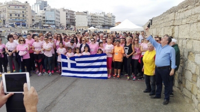 1&omicron;&sigmaf; &Delta;&rho;ό&mu;&omicron;&sigmaf; 4,6 &chi;&lambda;&mu;. &Gamma;&upsilon;&nu;&alpha;&iota;&kappa;ώ&nu; &sigma;&tau;&alpha; &pi;&lambda;&alpha;ί&sigma;&iota;&alpha; &pi;&rho;ό&lambda;&eta;&psi;&eta;&sigmaf; &tau;&omicron;&upsilon; &kappa;&alpha;&rho;&kappa;ί&nu;&omicron;&upsilon; &tau;&omicron;&upsilon; &mu;&alpha;&sigma;&tau;&omicron;ύ - &Alpha;&pi;&omicron;&tau;&epsilon;&lambda;έ&sigma;&mu;&alpha;&tau;&alpha;