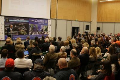 &Delta;&Epsilon;&Lambda;&Tau;&Iota;&Omicron; &Tau;&Upsilon;&Pi;&Omicron;&Upsilon; -  &Lambda;&alpha;&mu;&pi;&epsilon;&rho;ή &eta; &laquo;&Eta;&mu;έ&rho;&alpha; &tau;&omicron;&upsilon; &Mu;&alpha;&rho;&alpha;&theta;&omega;&nu;ί&omicron;&upsilon;&raquo;, &tau;ί&mu;&eta;&sigma;&epsilon; &tau;&omicron;&upsilon;&sigmaf; &sigma;&upsilon;&nu;&tau;&epsilon;&lambda;&epsilon;&sigma;&tau;έ&sigmaf; &tau;&eta;&sigmaf;! &Pi;&rho;&omega;&tau;&omicron;&pi;&omicron;&rho;&iota;&alpha;&kappa;ή &kappa;&alpha;&iota; &eta; &ldquo;Marathon Golden League&rdquo;!