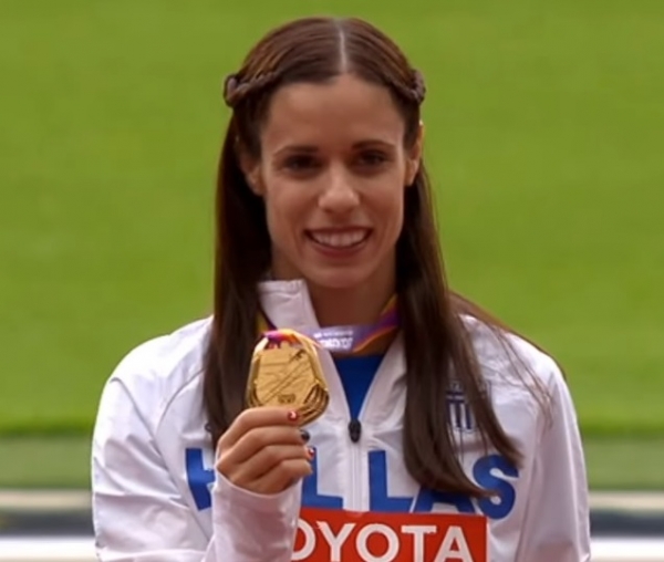 &Eta; &Sigma;&tau;&epsilon;&phi;&alpha;&nu;ί&delta;&eta; &sigma;&tau;&eta;&nu; &tau;&epsilon;&lambda;&iota;&kappa;ή &tau;&epsilon;&tau;&rho;ά&delta;&alpha; &tau;&eta;&sigmaf; &Epsilon;&Alpha;&Alpha; &gamma;&iota;&alpha; &kappa;&omicron;&rho;&upsilon;&phi;&alpha;ί&alpha; &alpha;&theta;&lambda;ή&tau;&rho;&iota;&alpha; &tau;&eta;&sigmaf; &chi;&rho;&omicron;&nu;&iota;ά&sigmaf;