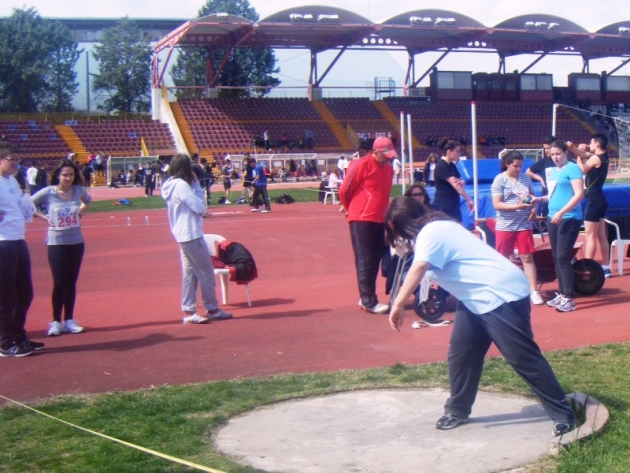 &Sigma;&upsilon;&nu;ά&nu;&tau;&eta;&sigma;&eta; &Sigma;&tau;ί&beta;&omicron;&upsilon; &Epsilon;&lambda;&lambda;ά&delta;&alpha;-&Kappa;ύ&pi;&rho;&omicron;&sigmaf; &sigma;&tau;&eta; &Lambda;ά&rho;&iota;&sigma;&alpha; 5-6/8