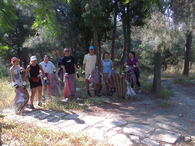 &Delta;&Epsilon;&Lambda;&Tau;&Iota;&Omicron; &Tau;&Upsilon;&Pi;&Omicron;&Upsilon; - &Omicron;&lambda;&omicron;&kappa;&lambda;&eta;&rho;ώ&theta;&eta;&kappa;&epsilon; &mu;&epsilon; &epsilon;&pi;&iota;&tau;&upsilon;&chi;ί&alpha; &omicron; &tau;&rho;ί&tau;&omicron;&sigmaf; &epsilon;&theta;&epsilon;&lambda;&omicron;&nu;&tau;&iota;&kappa;ό&sigmaf; &kappa;&alpha;&theta;&alpha;&rho;&iota;&sigma;&mu;ό&sigmaf; &tau;&omicron;&upsilon; &Sigma;έϊ&chi; &Sigma;&omicron;&upsilon;, &pi;&omicron;&upsilon; έ&gamma;&iota;&nu;&epsilon; &tau;&omicron; &Sigma;ά&beta;&beta;&alpha;&tau;&omicron; 6 &Iota;&omicron;&upsilon;&nu;ί&omicron;&upsilon; 2015 &alpha;&pi;ό &tau;&omicron;&nu; &Sigma;.&Delta;.&Upsilon;. &Theta;&epsilon;&sigma;&sigma;&alpha;&lambda;&omicron;&nu;ί&kappa;&eta;&sigmaf;
