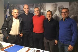 &Delta;&Epsilon;&Lambda;&Tau;&Iota;&Omicron; &Tau;&Upsilon;&Pi;&Omicron;&Upsilon; - &Tau;&omicron; &Delta;.&Sigma;. &tau;&omicron;&upsilon; &Alpha;.&Pi;.&Sigma;. &Delta;&rho;&omicron;&mu;έ&omega;&nu; &Pi;&iota;&epsilon;&rho;ί&alpha;&sigmaf; &laquo;&Zeta;&Epsilon;&Upsilon;&Sigma;&raquo; &sigma;&tau;&omicron; &Beta;&omicron;&upsilon;&lambda;&epsilon;&upsilon;&tau;ή &Pi;&iota;&epsilon;&rho;ί&alpha;&sigmaf; &Xi;&epsilon;&nu;&omicron;&phi;ώ&nu; &Mu;&pi;&alpha;&rho;&alpha;&lambda;&iota;ά&kappa;&omicron;