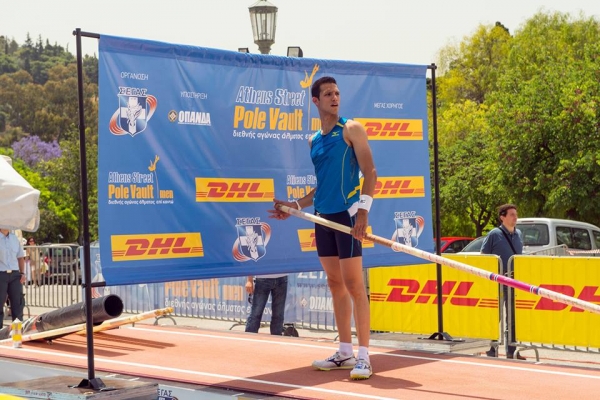 &Omicron; &Phi;&iota;&lambda;&iota;&pi;&pi;ί&delta;&eta;&sigmaf; έ&gamma;&iota;&nu;&epsilon; &alpha;&pi;ό &nu;&omega;&rho;ί&sigmaf; &tau;&omicron;...&alpha;&phi;&epsilon;&nu;&tau;&iota;&kappa;ό