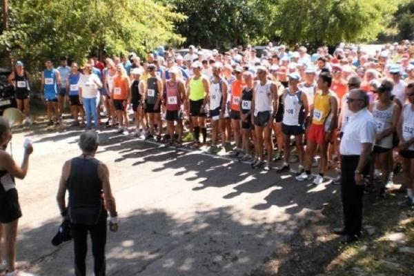 &Delta;&rho;ό&mu;&omicron;&sigmaf; &Theta;&upsilon;&sigma;ί&alpha;&sigmaf; &tau;&omicron;&upsilon; &Delta;&iota;&sigma;&tau;ό&mu;&omicron;&upsilon;. Έ&nu;&alpha; &kappa;&epsilon;&rho;ί &gamma;&iota;&alpha; &tau;&omicron;&upsilon;&sigmaf; &mu;ά&rho;&tau;&upsilon;&rho;&epsilon;&sigmaf;