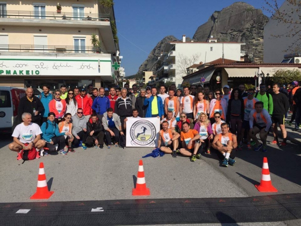 &Delta;&Epsilon;&Lambda;&Tau;&Iota;&Omicron; &Tau;&Upsilon;&Pi;&Omicron;&Upsilon; - &Sigma;&upsilon;&mu;&mu;&epsilon;&tau;&omicron;&chi;ή &tau;&omicron;&upsilon; &Sigma;&upsilon;&lambda;&lambda;ό&gamma;&omicron;&upsilon; &Mu;&alpha;&rho;&alpha;&theta;&omega;&nu;&omicron;&delta;&rho;ό&mu;&omega;&nu; &Lambda;ά&rho;&iota;&sigma;&alpha;&sigmaf; &sigma;&tau;&omicron;&nu; 9&omicron; &Eta;&mu;&iota;&mu;&alpha;&rho;&alpha;&theta;ώ&nu;&iota;&omicron; &Theta;. &Sigma;&tau;&alpha;&mu;ό&pi;&omicron;&upsilon;&lambda;&omicron; - 1&eta; &theta;έ&sigma;&eta; &Pi;&omicron;&lambda;&upsilon;&pi;&lambda;&eta;&theta;έ&sigma;&tau;&epsilon;&rho;&omicron;&sigmaf; &Sigma;ύ&lambda;&lambda;&omicron;&gamma;&omicron;&sigmaf;