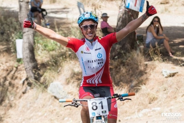 &Delta;&Epsilon;&Lambda;&Tau;&Iota;&Omicron; &Tau;&Upsilon;&Pi;&Omicron;&Upsilon; - &Epsilon;&kappa;&kappa;ί&nu;&eta;&sigma;&eta; &gamma;&iota;&alpha; &tau;&omicron; &Beta;&alpha;&lambda;&kappa;&alpha;&nu;&iota;&kappa;ό &omicron;&rho;&epsilon;&iota;&nu;ή&sigmaf; &pi;&omicron;&delta;&eta;&lambda;&alpha;&sigma;ί&alpha;&sigmaf;, &tau;&eta;&nu; &pi;&rho;ώ&tau;&eta; &alpha;&pi;ό &mu;&iota;&alpha; &sigma;&epsilon;&iota;&rho;ά 4 &delta;&iota;&omicron;&rho;&gamma;&alpha;&nu;ώ&sigma;&epsilon;&omega;&nu;