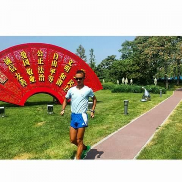 &Pi;&epsilon;&kappa;ί&nu;&omicron; 2015: &Alpha;ύ&rho;&iota;&omicron; &alpha;&pi;&omicron;&phi;&alpha;&sigma;ί&sigma;&epsilon;&iota; &omicron; &Pi;&alpha;&pi;&alpha;&mu;&iota;&chi;&alpha;ή&lambda;