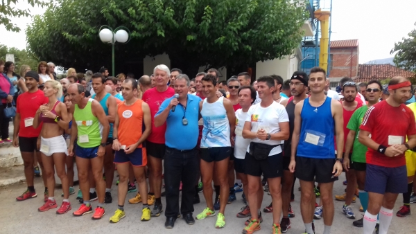 10&omicron;&sigmaf; &alpha;&gamma;ώ&nu;&alpha;&sigmaf; &delta;&rho;ό&mu;&omicron;&upsilon; 13.700 &mu;. &delta;&iota;ά&sigma;&chi;&iota;&sigma;&eta; &tau;&omicron;&upsilon; &Kappa;&Alpha;&Lambda;&Lambda;&Iota;&Delta;&Rho;&Omicron;&Mu;&Omicron;&Upsilon; &sigma;&tau;&eta;&nu; &Mu;&Epsilon;&Nu;&Delta;&Epsilon;&Nu;&Iota;&Tau;&Sigma;&Alpha; &Phi;&Theta;&Iota;&Omega;&Tau;&Iota;&Delta;&Alpha;&Sigma; - &Alpha;&pi;&omicron;&tau;&epsilon;&lambda;έ&sigma;&mu;&alpha;&tau;&alpha;