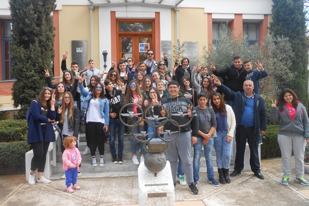 M&alpha;&theta;&eta;&tau;έ&sigmaf; &tau;&omicron;&upsilon; &Gamma;&upsilon;&mu;&nu;&alpha;&sigma;ί&omicron;&upsilon; &Epsilon;&pi;&iota;&sigma;&kappa;&omicron;&pi;ή&sigmaf; &Rho;&epsilon;&theta;ύ&mu;&nu;&omicron;&upsilon; &epsilon;&pi;&iota;&sigma;&kappa;έ&phi;&tau;&eta;&kappa;&alpha;&nu; &tau;&omicron; &Mu;&omicron;&upsilon;&sigma;&epsilon;ί&omicron; &Mu;&alpha;&rho;&alpha;&theta;&omega;&nu;ί&omicron;&upsilon; &delta;&rho;ό&mu;&omicron;&upsilon;