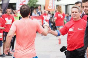 &Delta;&Epsilon;&Lambda;&Tau;&Iota;&Omicron; &Tau;&Upsilon;&Pi;&Omicron;&Upsilon; - H &alpha;&upsilon;&lambda;&alpha;ί&alpha; &sigma;&tau;&alpha; &Beta;ί&kappa;&omicron;&sigmaf; Street Relays 2018 &pi;έ&phi;&tau;&epsilon;&iota; &sigma;&tau;&eta;&nu; &Kappa;&alpha;&beta;ά&lambda;&alpha;