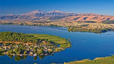 &Iota;&omega;ά&nu;&nu;&iota;&nu;&alpha; - &laquo;&Pi;&rho;ώ&tau;&alpha; &sigma;&tau;&iota;&sigmaf; &tau;έ&chi;&nu;&epsilon;&sigmaf; &sigma;&tau;&alpha; &gamma;&rho;ό&sigma;&iota;&alpha; &kappa;&alpha;&iota; &sigma;&tau;&alpha; &gamma;&rho;ά&mu;&mu;&alpha;&tau;&alpha;&raquo;