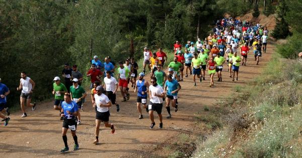 &Sigma;&tau;&iota;&sigmaf; 15 &Mu;άϊ&omicron;&upsilon; &theta;&alpha; &pi;&rho;&alpha;&gamma;&mu;&alpha;&tau;&omicron;&pi;&omicron;&iota;&eta;&theta;&epsilon;ί &omicron; 9&omicron;&sigmaf; &Delta;&rho;ό&mu;&omicron;&sigmaf; &Sigma;έϊ&chi; &Sigma;&omicron;&upsilon;