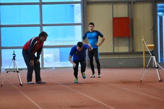 &Alpha;&rho;&chi;ί&zeta;&epsilon;&iota; &tau;&eta;&nu; &Pi;&alpha;&rho;&alpha;&sigma;&kappa;&epsilon;&upsilon;ή &tau;&omicron; &pi;&rho;ώ&tau;&omicron; &kappa;&alpha;&mu;&pi; &sigma;&kappa;&upsilon;&tau;&alpha;&lambda;&omicron;&delta;&rho;&omicron;&mu;ί&alpha;&sigmaf;