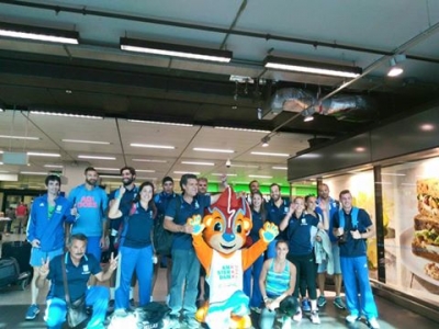 &Alpha;&mu;&sigma;&tau;&epsilon;&rho;&nu;&tau;&alpha;&mu; 2016: &Eta; &omicron;&mu;ά&delta;&alpha; έ&phi;&tau;&alpha;&sigma;&epsilon; &sigma;&tau;&omicron;&nu; &pi;&rho;&omicron;&omicron;&rho;&iota;&sigma;&mu;ό &tau;&eta;&sigmaf;